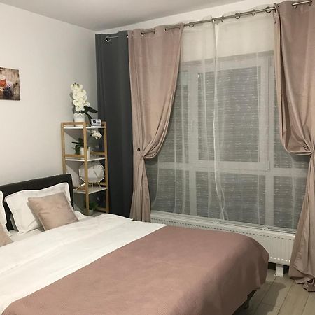 Appartamento Deea H24 Rîşnov Esterno foto